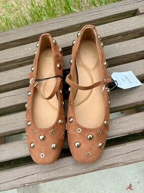 Time and Tru Brown Studded Mary Jane Flats NWT SZ 7.5